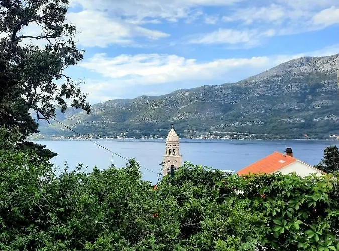 Lejlighed Lozica With Private Garden, Self Check-in