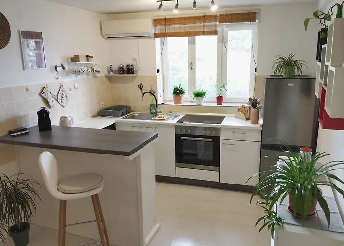 Lozica With Private Garden, Self Check-in *